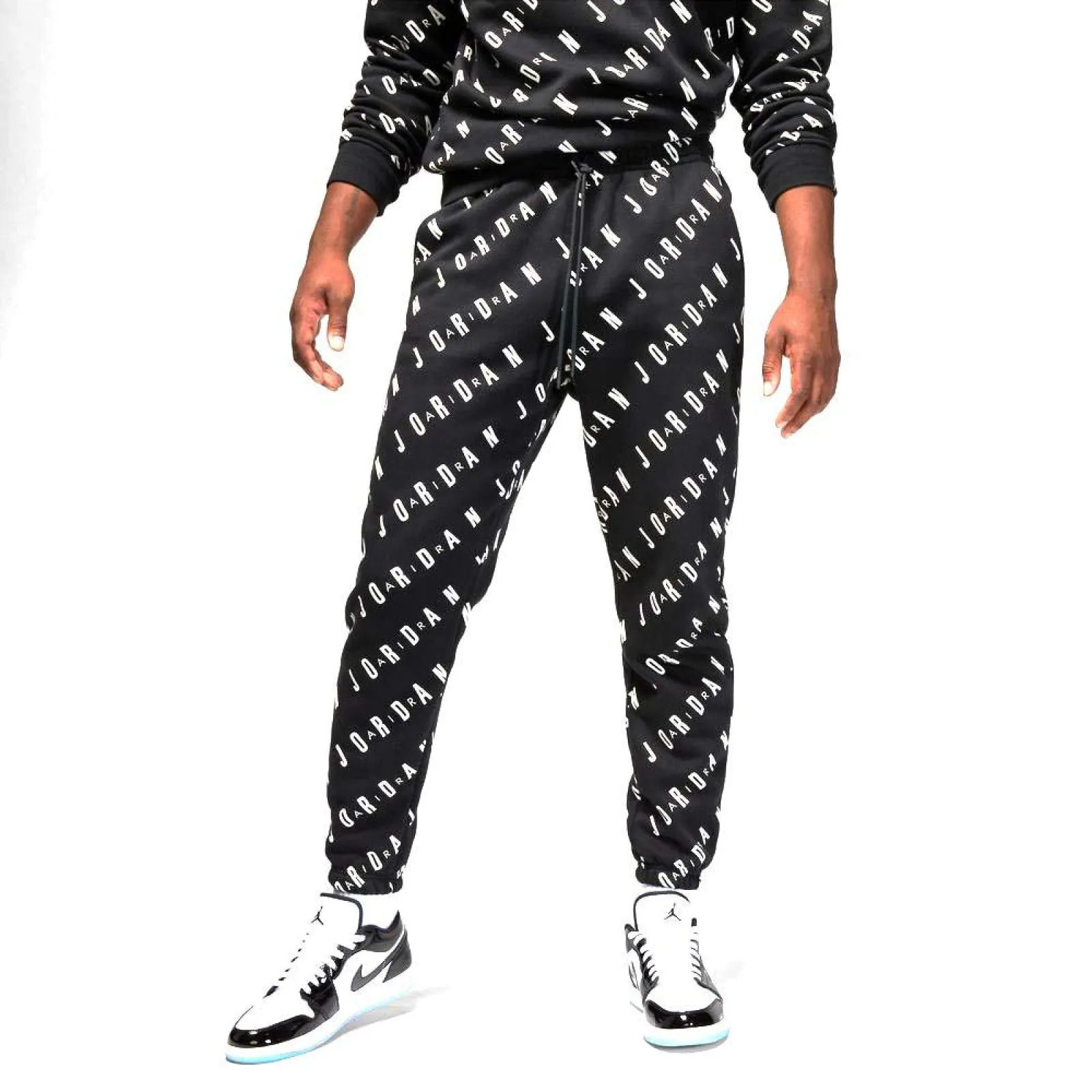 Air Jordan Essentials Graphic Black Fleece Pants