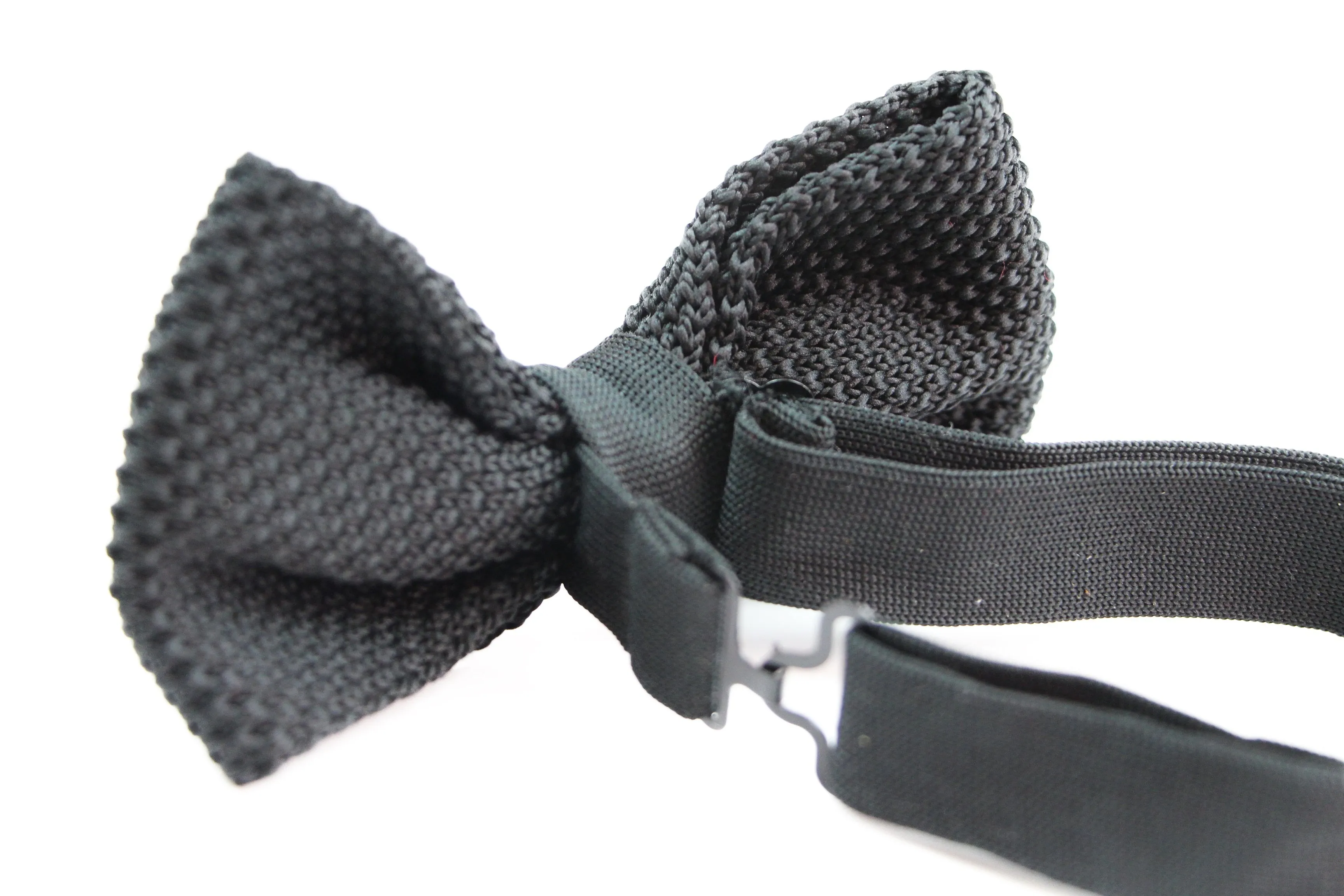 Black Cross-Hatched Knitted Bow Tie