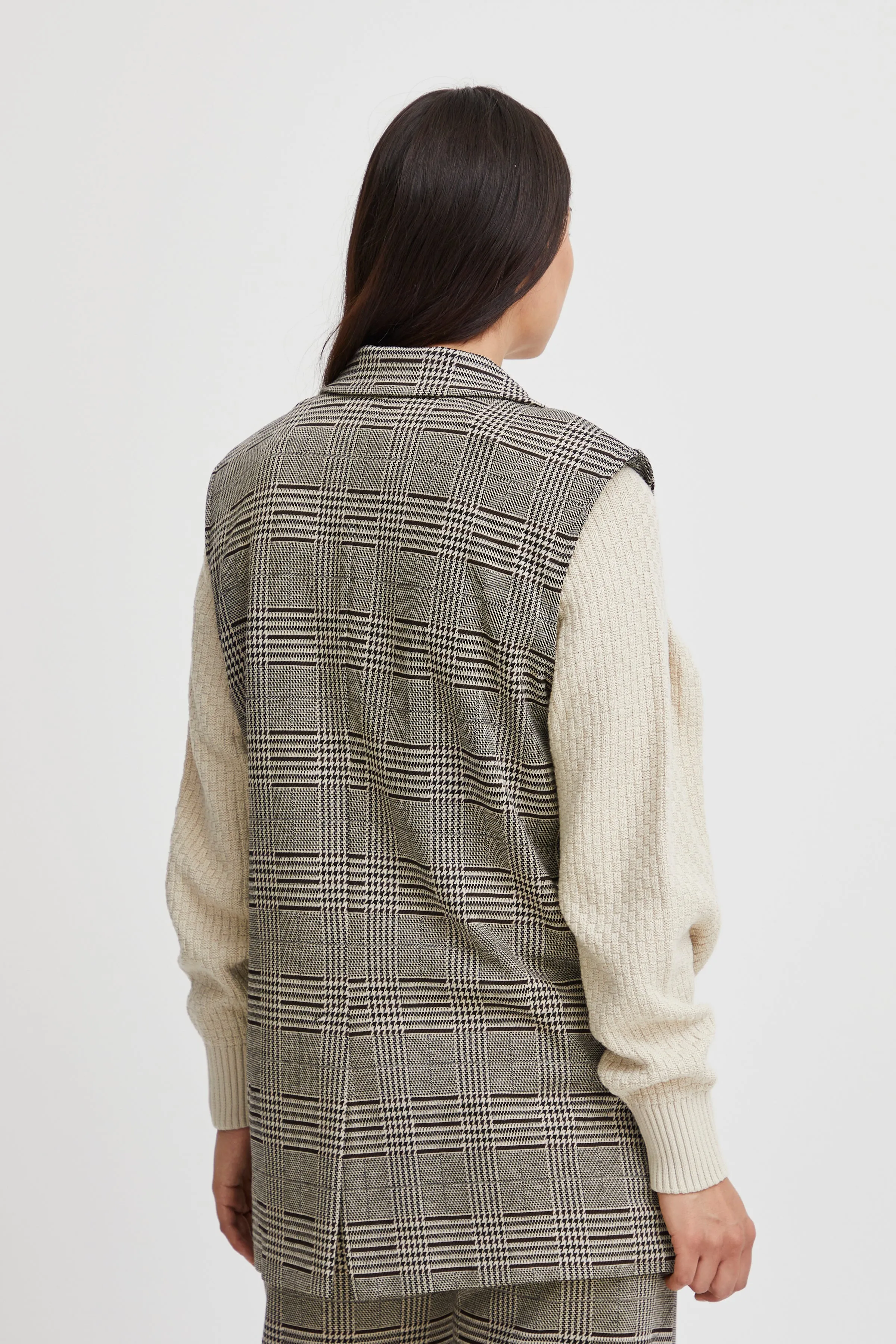 B.Young Rowan Sleeveless Jacket