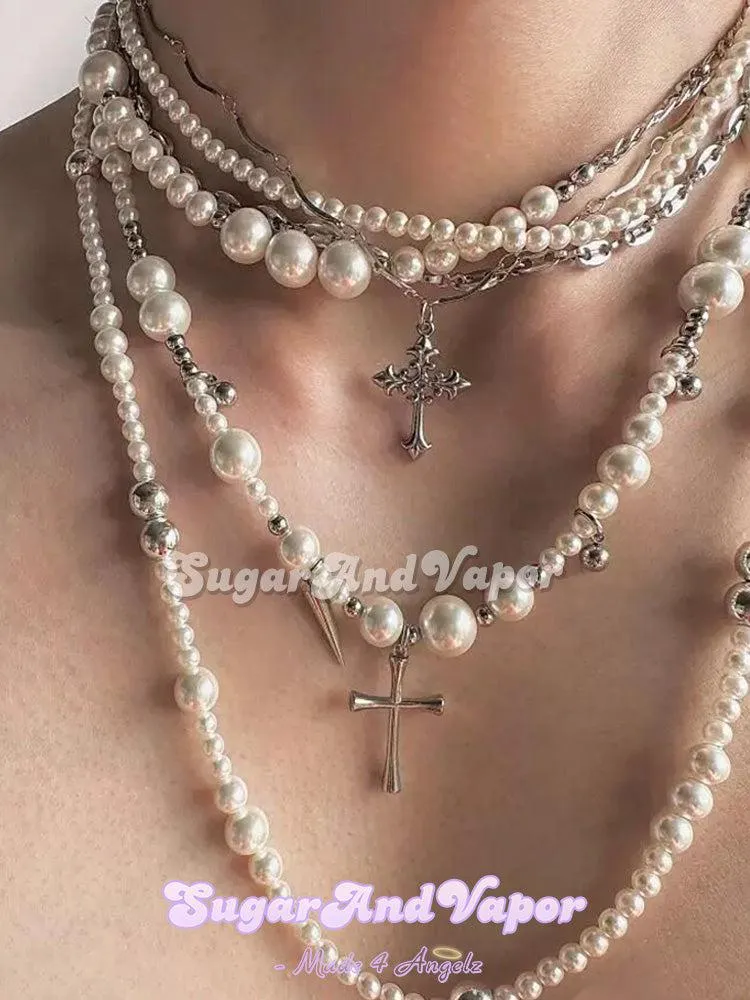 Anneliese Choker Necklace with Multiple Layers of Pearls