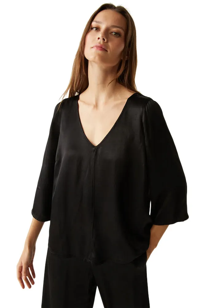 Satin Top V-Neck Michael Stars Cobie